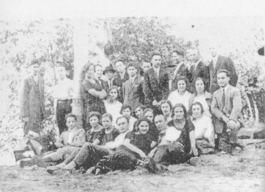 Veleshkite grupi prez 1925 g.